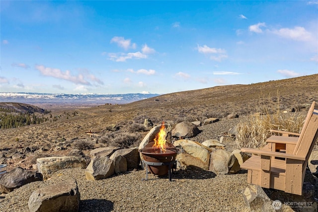 property view of mountains