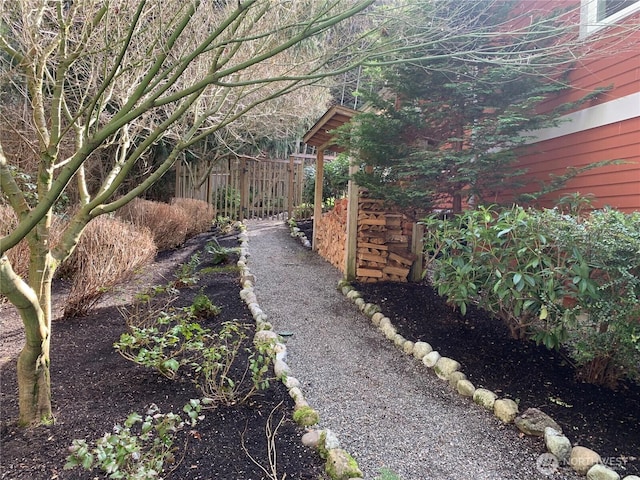 view of yard featuring fence