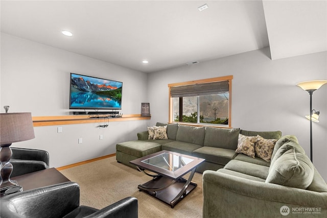 living area featuring visible vents, recessed lighting, carpet, and baseboards