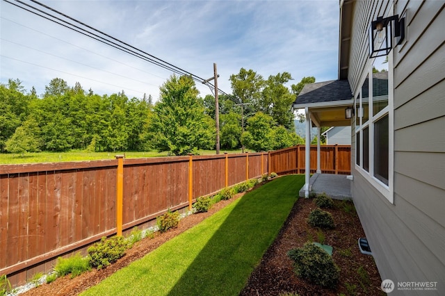 776 Parkland Loop, Sedro Woolley, WA 98284 - view of yard featuring a patio