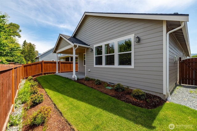776 Parkland Loop, Sedro Woolley, WA 98284 - back of property with a patio