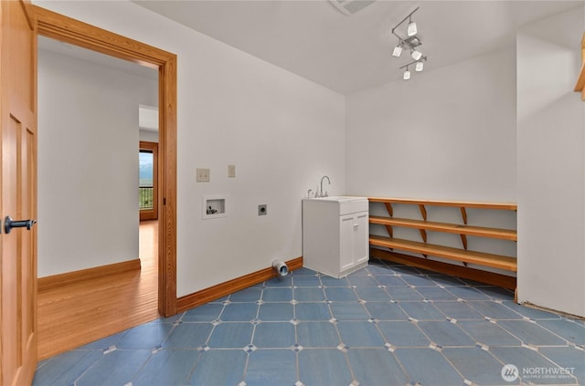 50 Sage Canyon Dr, Winthrop, WA 98862 - laundry area with electric dryer hookup, hookup for a washing machine, and track lighting