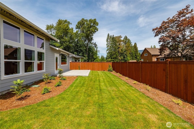 804 Parkland Loop, Sedro Woolley, WA 98284 - view of yard featuring a patio