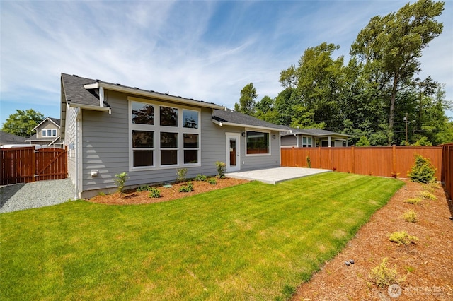 804 Parkland Loop, Sedro Woolley, WA 98284 - back of house with a patio area