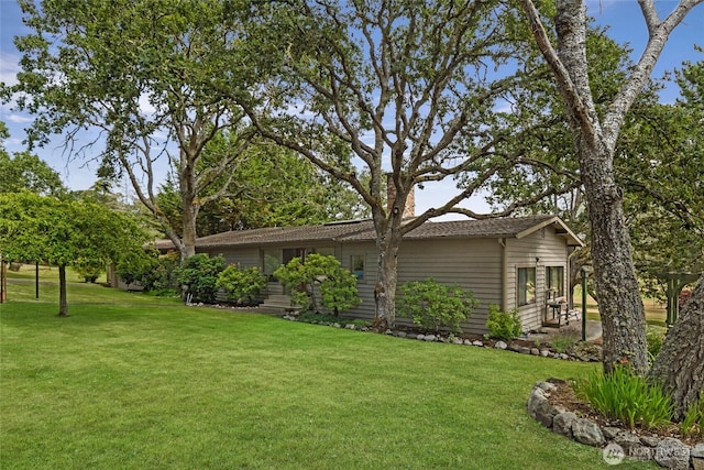 64 Garry Oak Ln, Friday Harbor, WA 98250 - view of yard with a garage