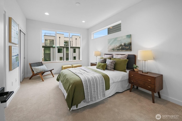 bedroom featuring carpet flooring, recessed lighting, and baseboards