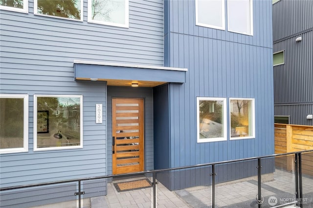 view of doorway to property