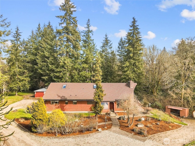 view of front of home featuring driveway