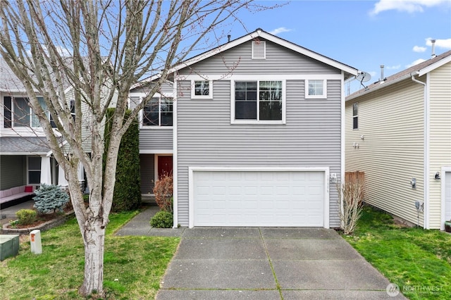 view of front facade featuring a garage