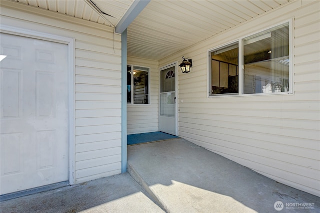 view of property entrance