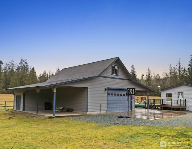 view of detached garage