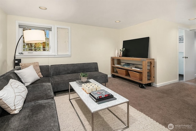 living area with recessed lighting, baseboards, and carpet flooring