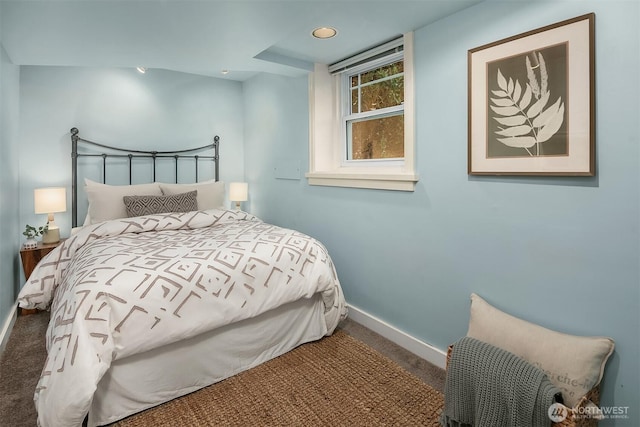 bedroom featuring recessed lighting, baseboards, and carpet