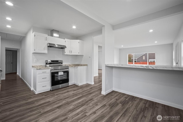 kitchen featuring under cabinet range hood, dark wood finished floors, white cabinetry, stainless steel range with electric cooktop, and baseboards