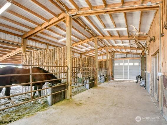 154 Dreamscape Rd, Walla Walla, WA 99362 - view of stable