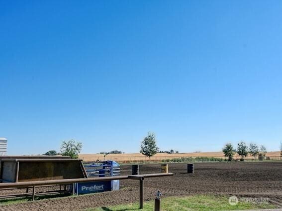 154 Dreamscape Rd, Walla Walla, WA 99362 - view of yard with a rural view and an enclosed area