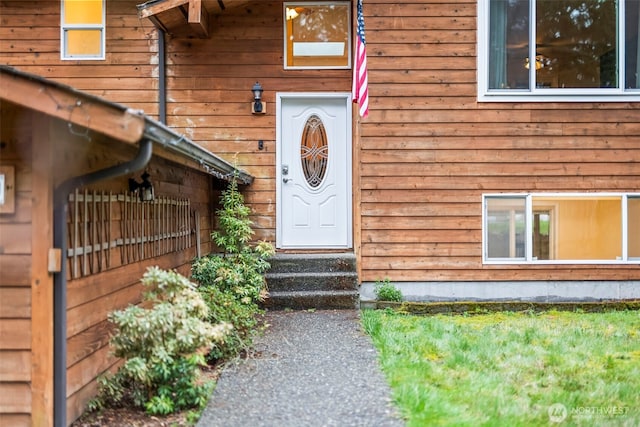 view of property entrance