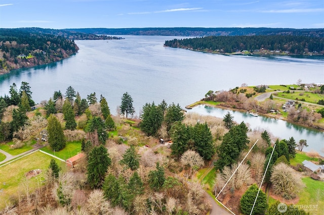 Listing photo 3 for 23455 77th Ave SW, Vashon WA 98070