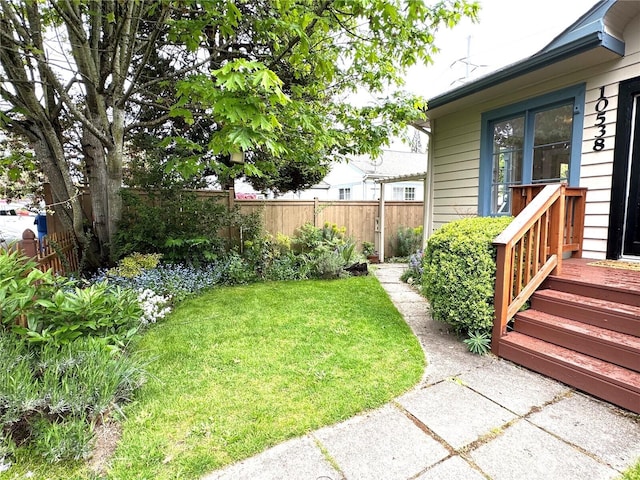 10538 Evanston Ave N, Seattle, WA 98133 - view of yard