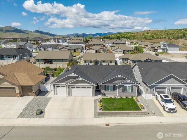 479 Sunny Brooke Ln, Chelan, WA 98816 - aerial perspective of suburban area with mountains