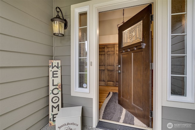 view of property entrance