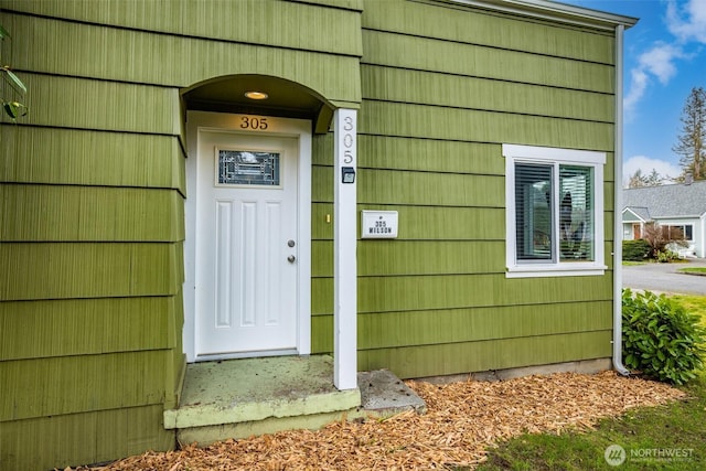 view of doorway to property