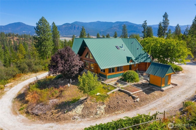 drone / aerial view with a mountain view