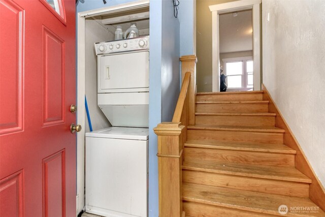 2029 S 7th St, Tacoma, WA 98405 - washroom with laundry area and stacked washing maching and dryer