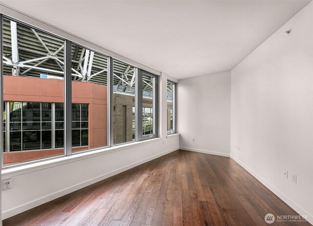 590 1st Ave S Unit 810, Seattle, WA 98104 - photo 7