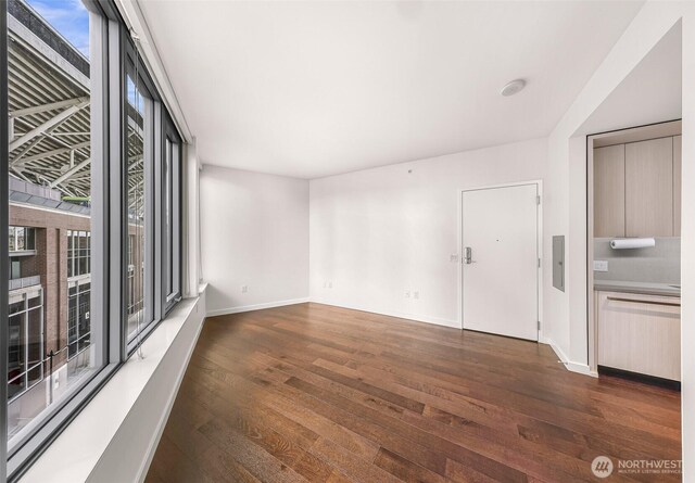 590 1st Ave S Unit 810, Seattle, WA 98104 - photo 8