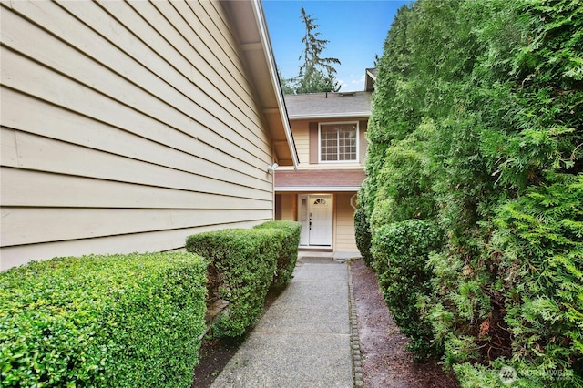 view of entrance to property