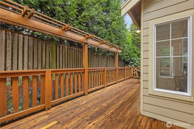 deck featuring fence