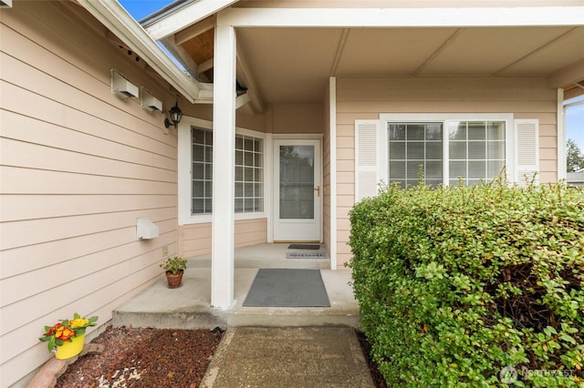 view of property entrance