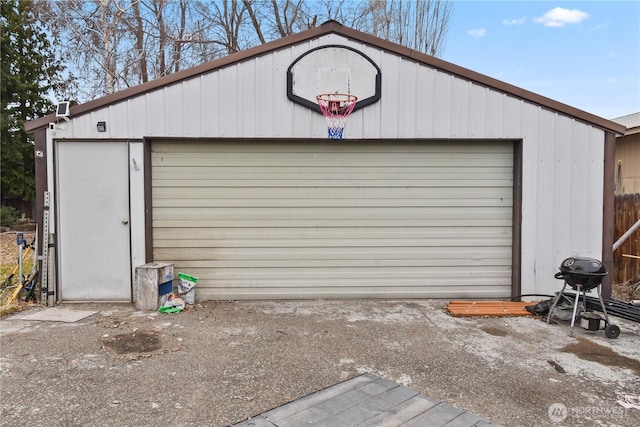 view of detached garage