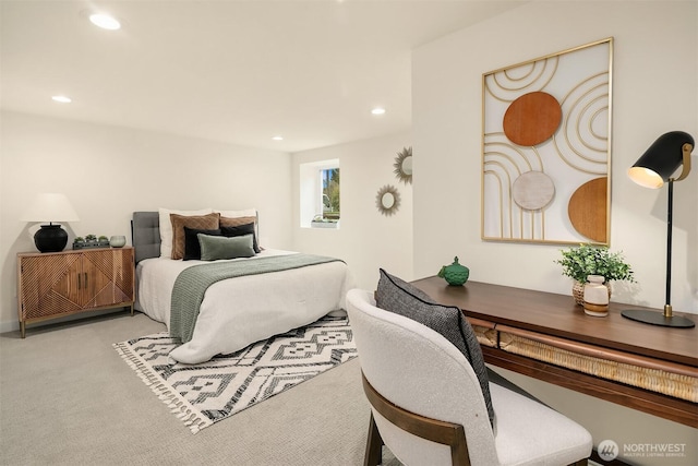 bedroom featuring carpet flooring and recessed lighting