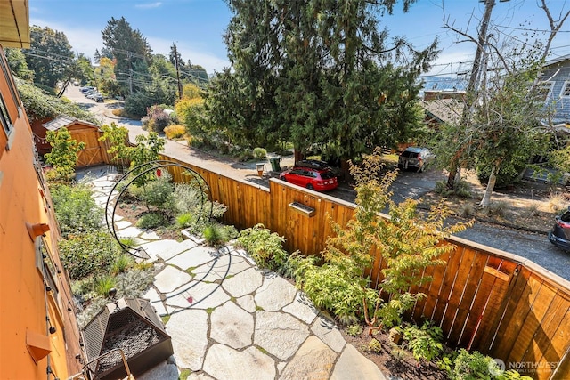 view of yard featuring fence