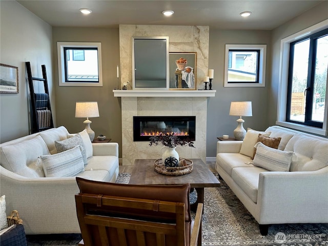 570 Creston Ct, Bellingham, WA 98226 - living room featuring a fireplace and recessed lighting