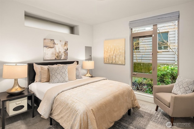 view of carpeted bedroom