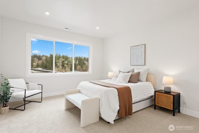 bedroom with recessed lighting, baseboards, light carpet, and visible vents