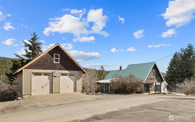 view of detached garage