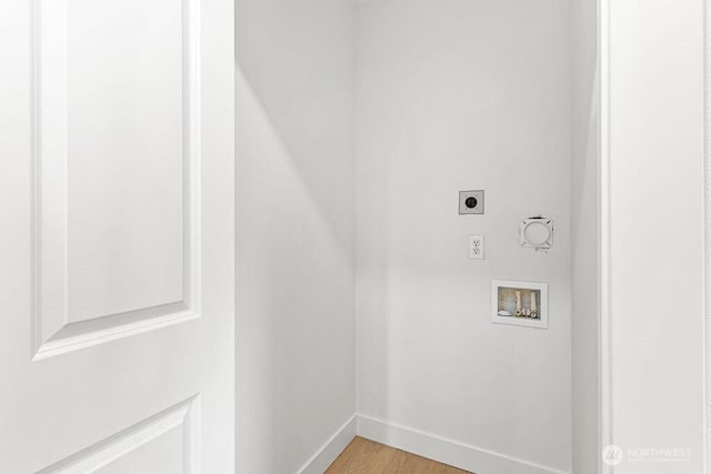 washroom featuring baseboards, light wood finished floors, laundry area, electric dryer hookup, and washer hookup