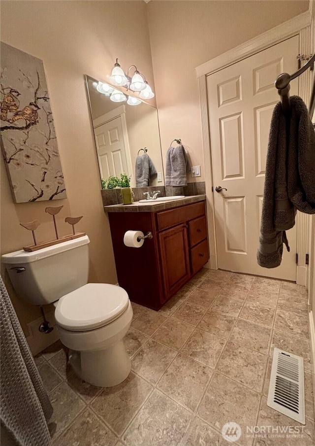 50 Holbrook Ln, Aberdeen, WA 98520 - bathroom with vanity, toilet, and visible vents