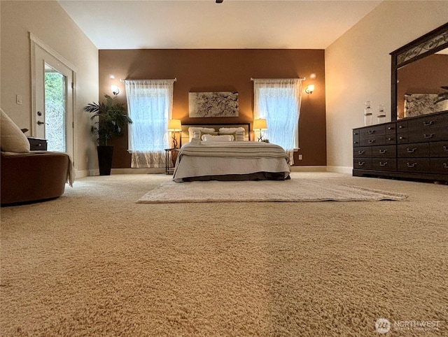 50 Holbrook Ln, Aberdeen, WA 98520 - carpeted bedroom featuring baseboards, multiple windows, and access to exterior