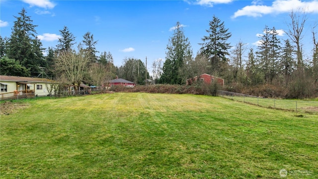 view of yard featuring fence