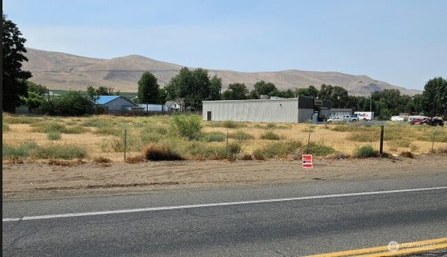 100 Babs Ave, Benton City, WA 99320