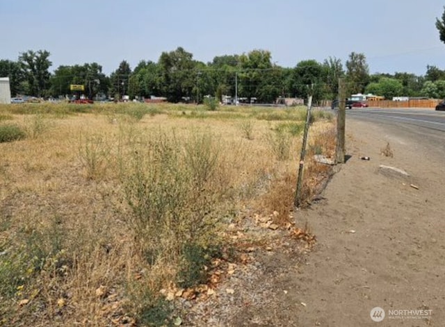 100 Babs Ave, Benton City, WA 99320