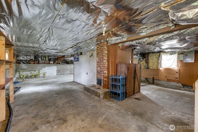 249 Cascade Ave, Langley, WA 98260 - below grade area featuring electric panel