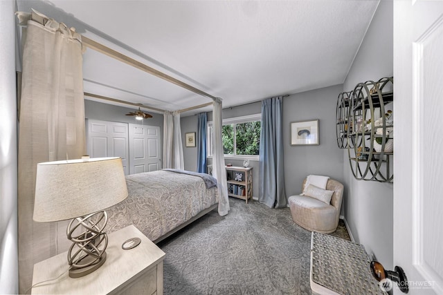 bedroom featuring carpet floors and ceiling fan