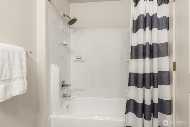 full bath with shower / bath combination with curtain