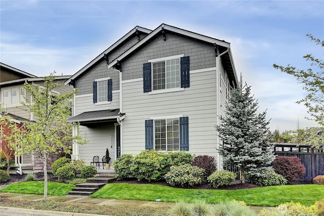 32898 Pine Ave SE, Black Diamond, WA 98010 - traditional home featuring fence and a front lawn